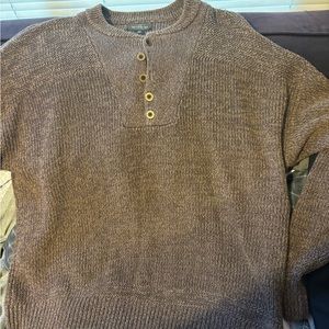 4xl Sweater